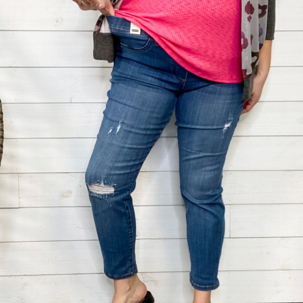 Judy Blue Jeggings 16W
